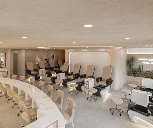 Ghế Massage Cho Tiệm Nail Và Những Điều Cần Biết