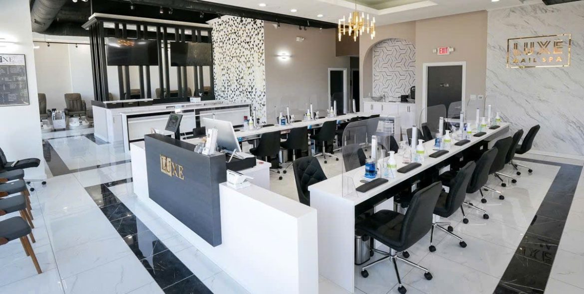 Kinh nghiệm làm việc với builder tiệm nail tại Mỹ