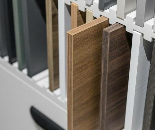 Top Các Loại Vật Liệu Bền Đẹp Cho Nội Thất Tiệm Nail