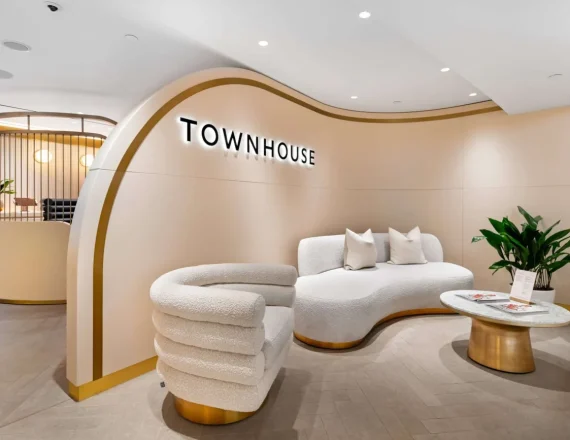 Mua nội thất cho tiệm nail ở Mỹ