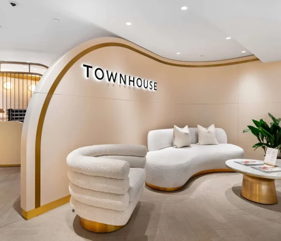 Mua nội thất cho tiệm nail ở Mỹ