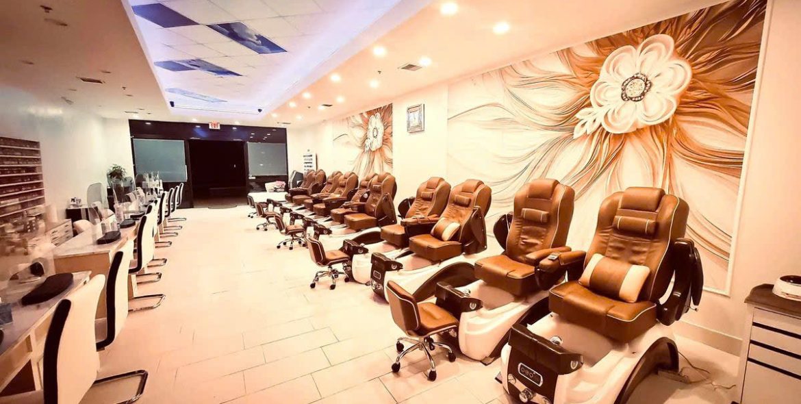 5 Kiểu Thiết Kế Tiệm Nail Đẹp Ở Mỹ