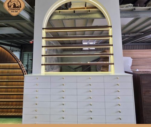 Tại Sao Bạn Cần Tìm Doanh Nghiệp Xuất Khẩu Nội Thất Tiệm Nail Sang Mỹ?