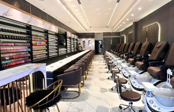 Định Hình Không Gian Đẳng Cấp: Khám Phá Các Phong Cách Thiết Kế Tiệm Nail Dẫn Đầu Xu Hướng